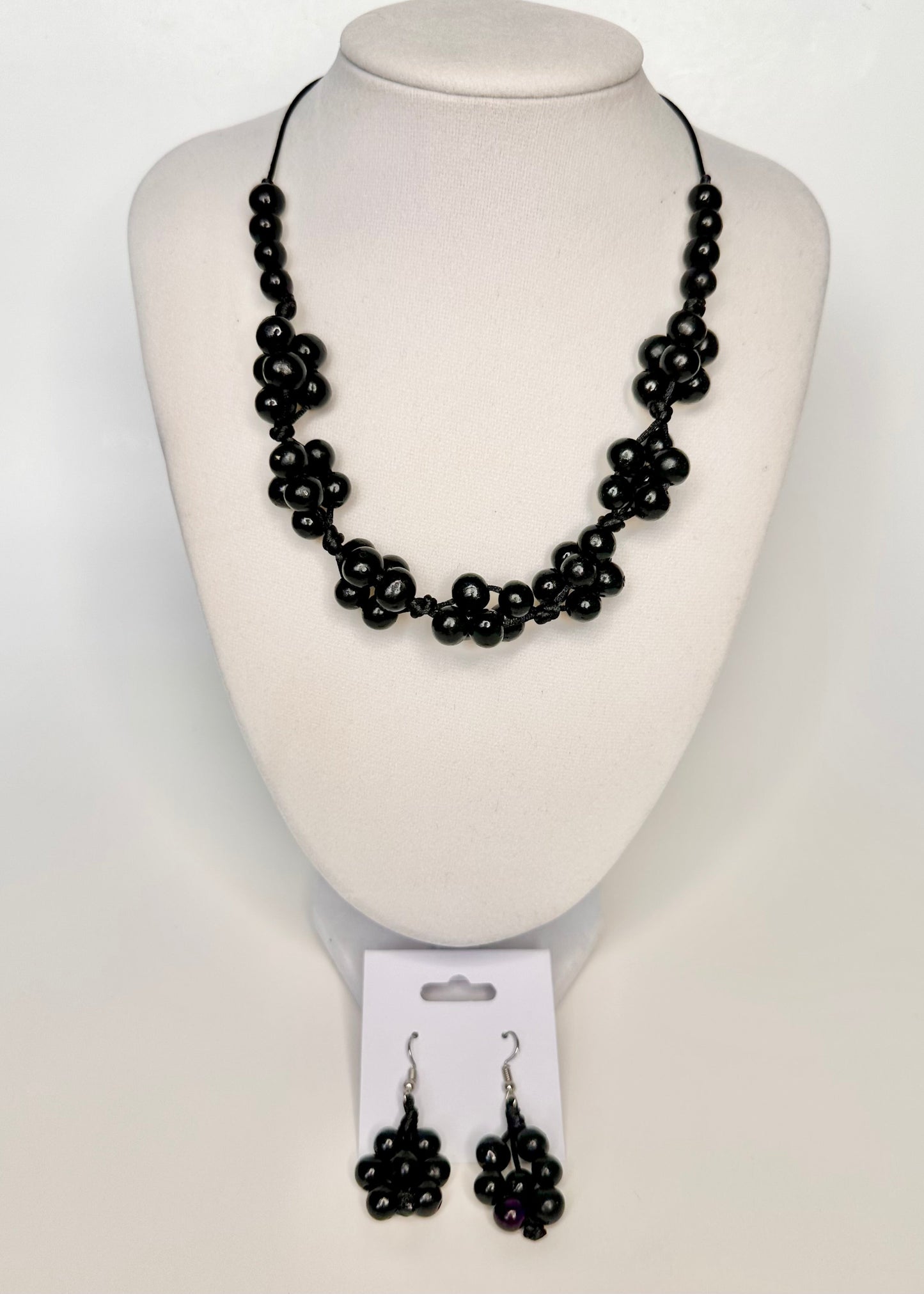 Adjustable Black Rainforest Grace Set – Açaí Seed Necklace and Earrings | Handmade Eco-Friendly Jewelry