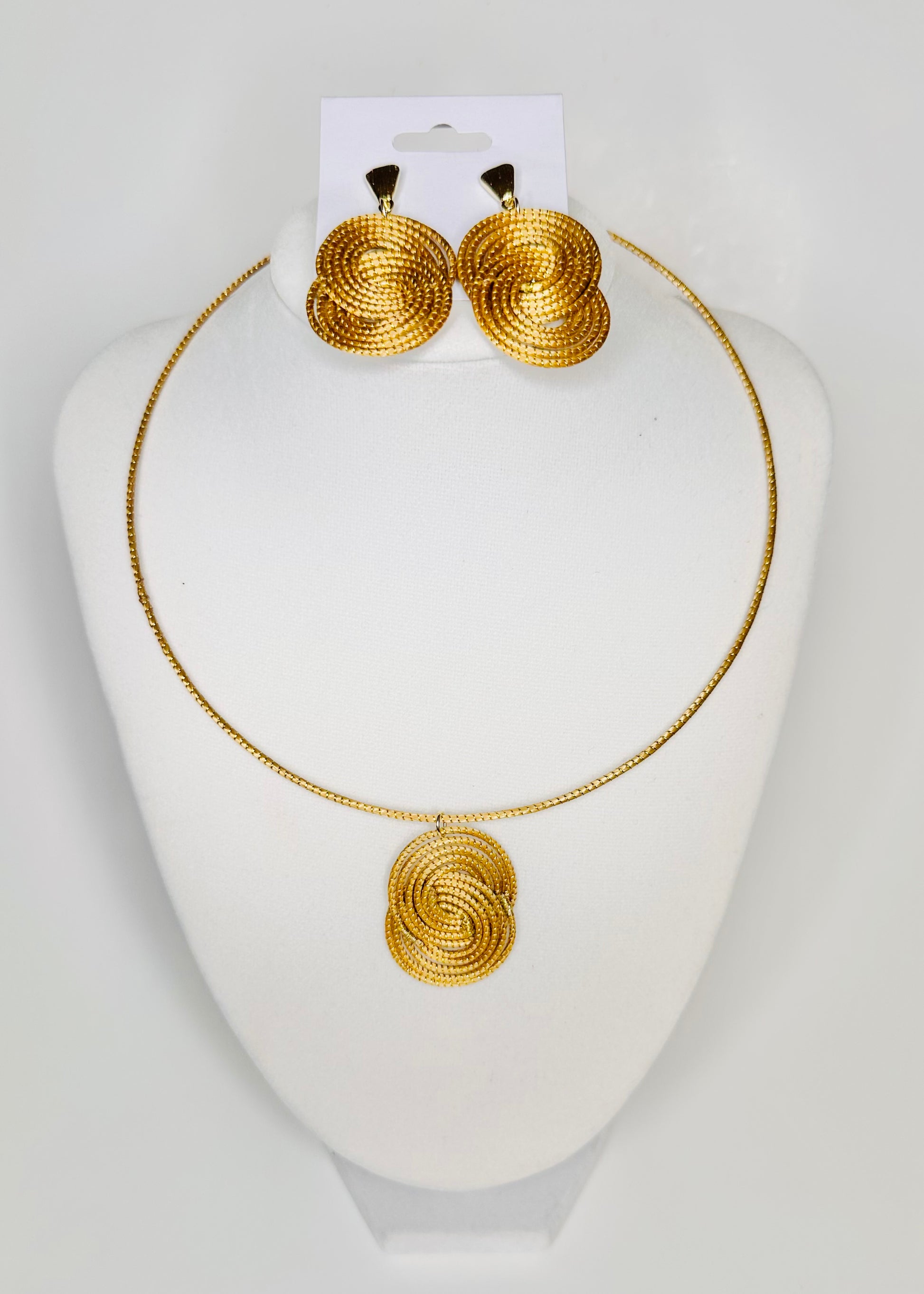 Capim Dourado Charm Set – Handcrafted Golden Grass Jewelry | Sustainable & Timeless Design