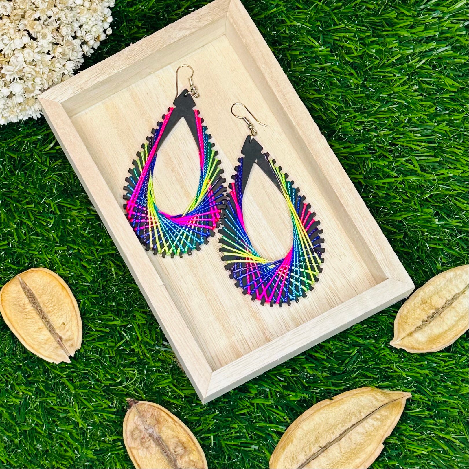 Eco handcrafted earrings made of wood and linen