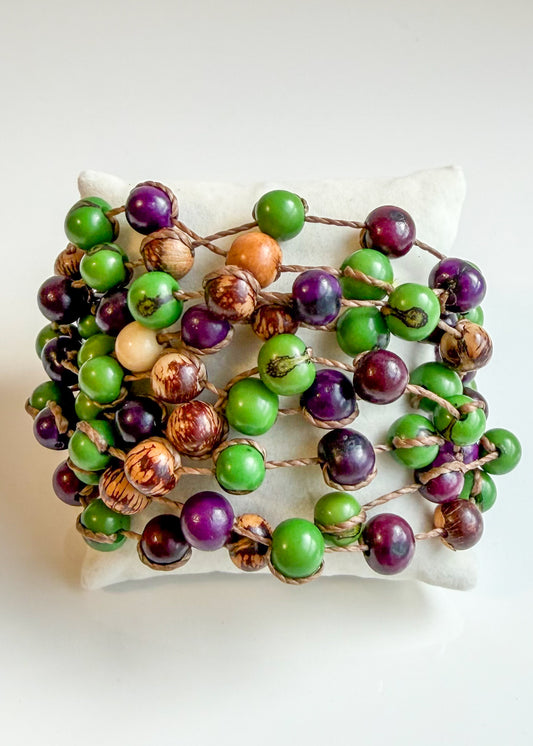 Açaí Abundance Bracelet – Handcrafted Brazilian Seed Jewelry