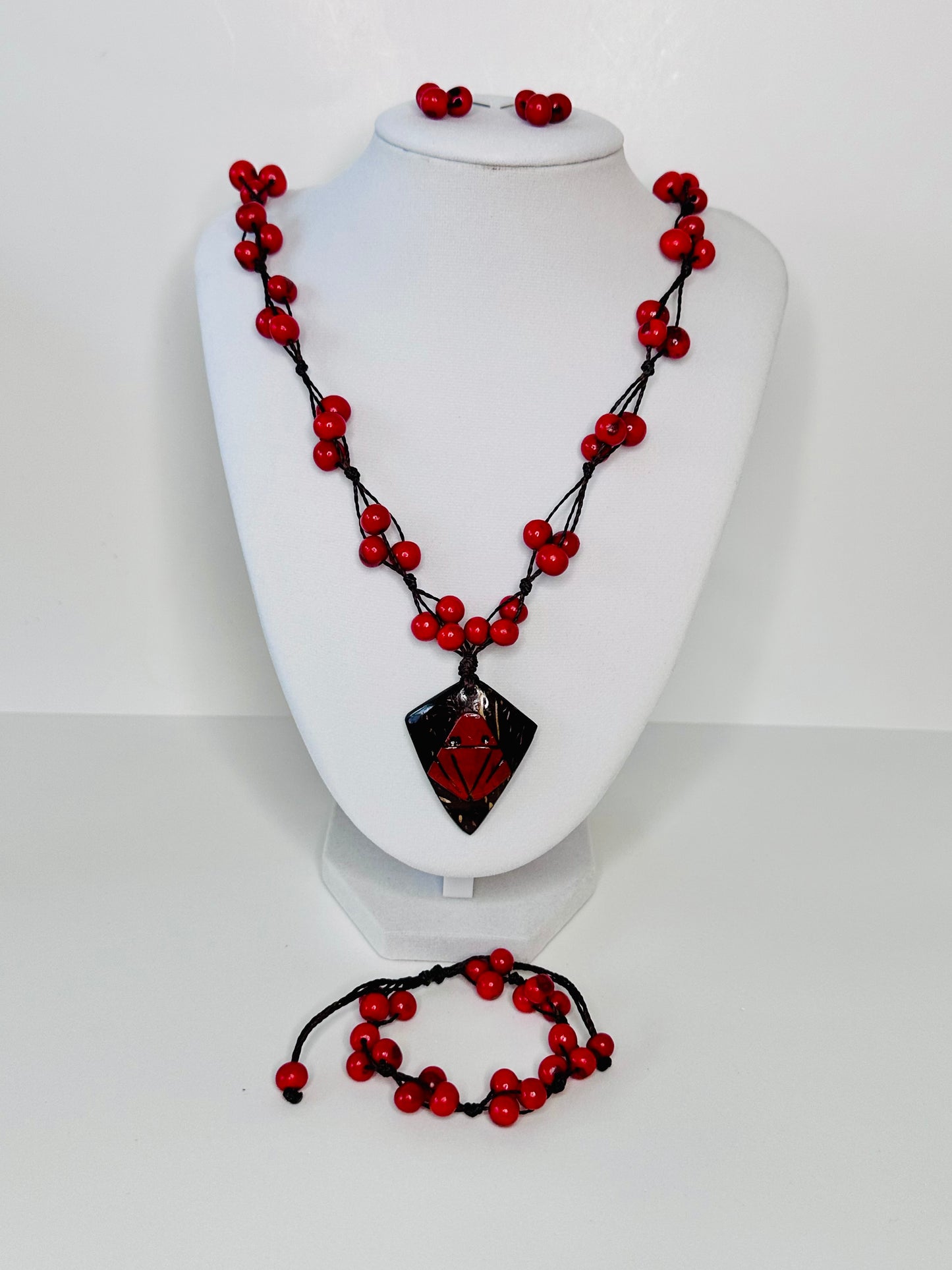 Muiraquitã Necklace set