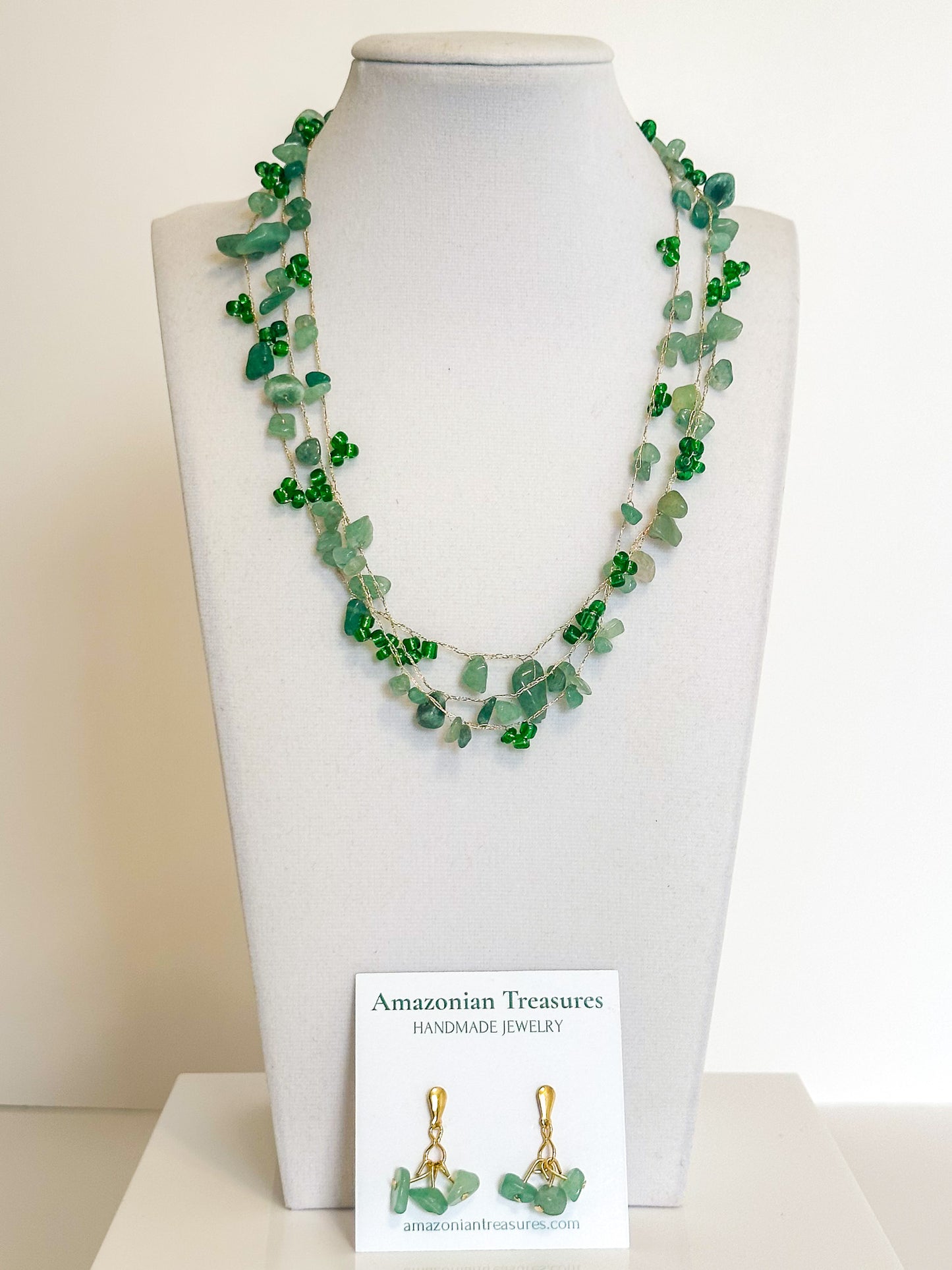 Brazilian gemstone necklace with green gemstone chips and glass beads