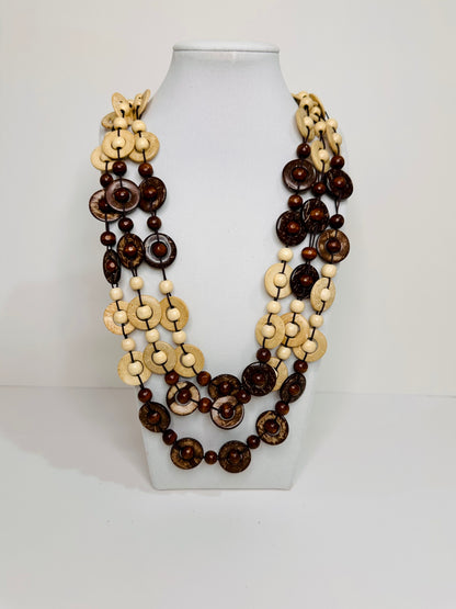 Brown coconut shell and açaí seed artisan necklace