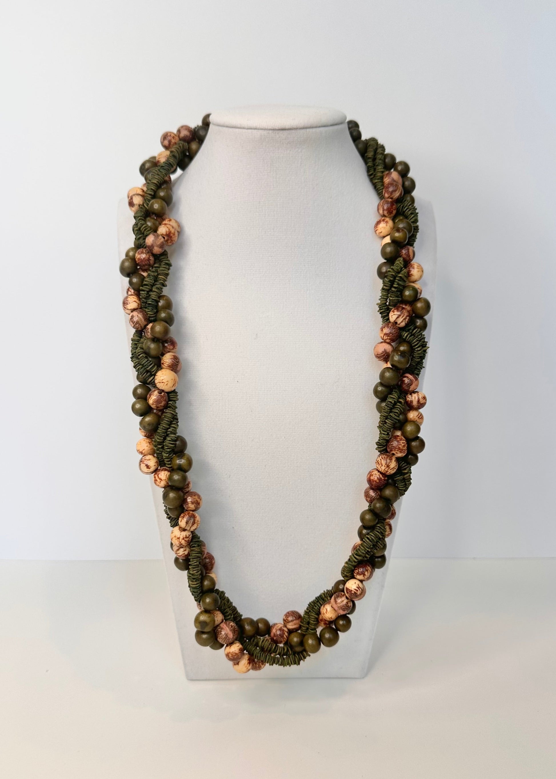 Morototo & Acai Seeds Necklace |Sustainable Amazonian Jewelry