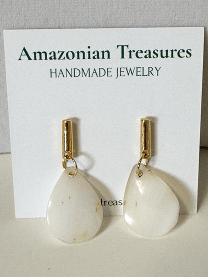 Mother of pearl shell earrings handcrafted by Brazilian artisan.