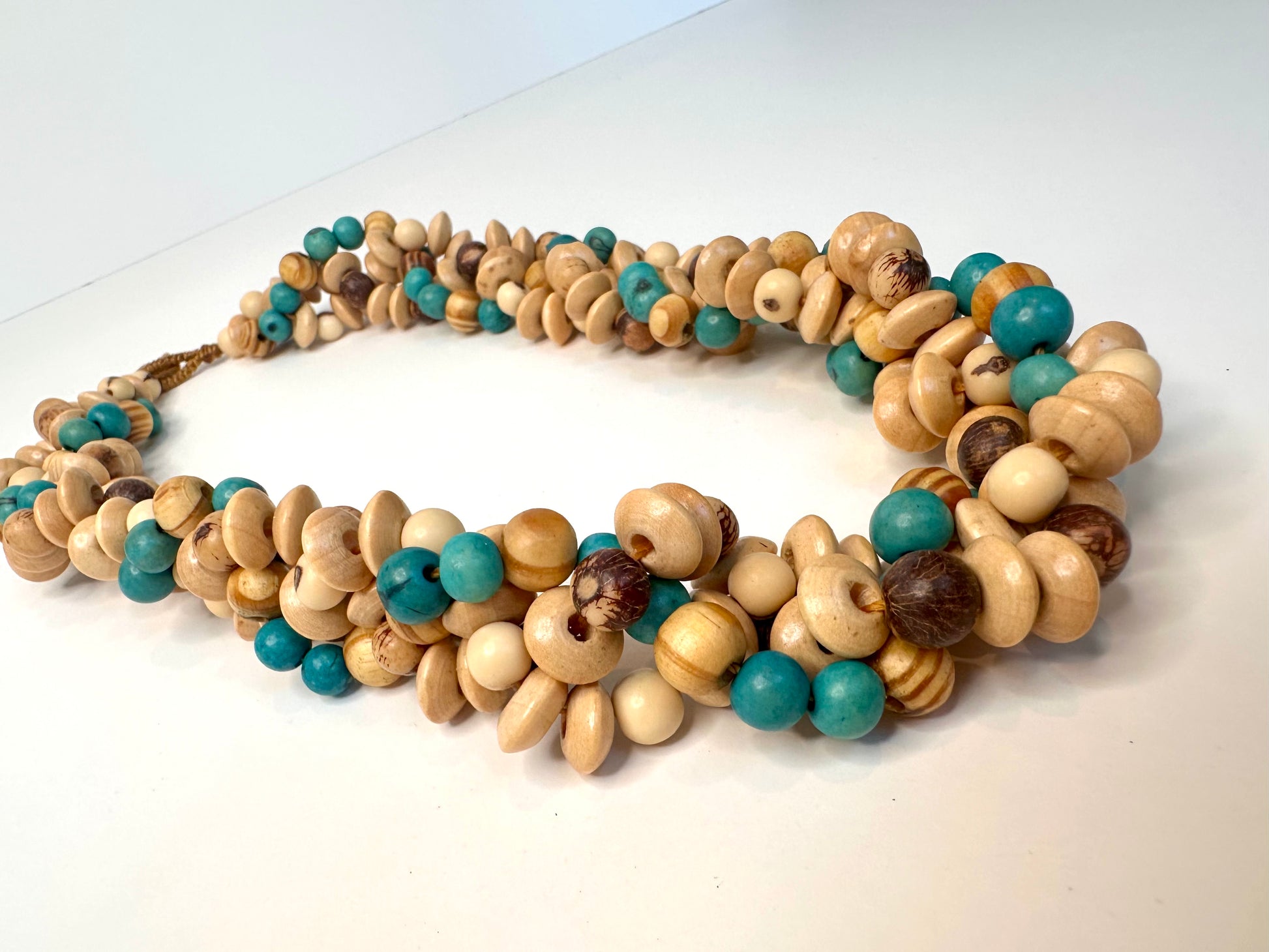 Reclaimed Wood & Acai Seeds Necklace |Sustainable Amazonian Jewelry=details