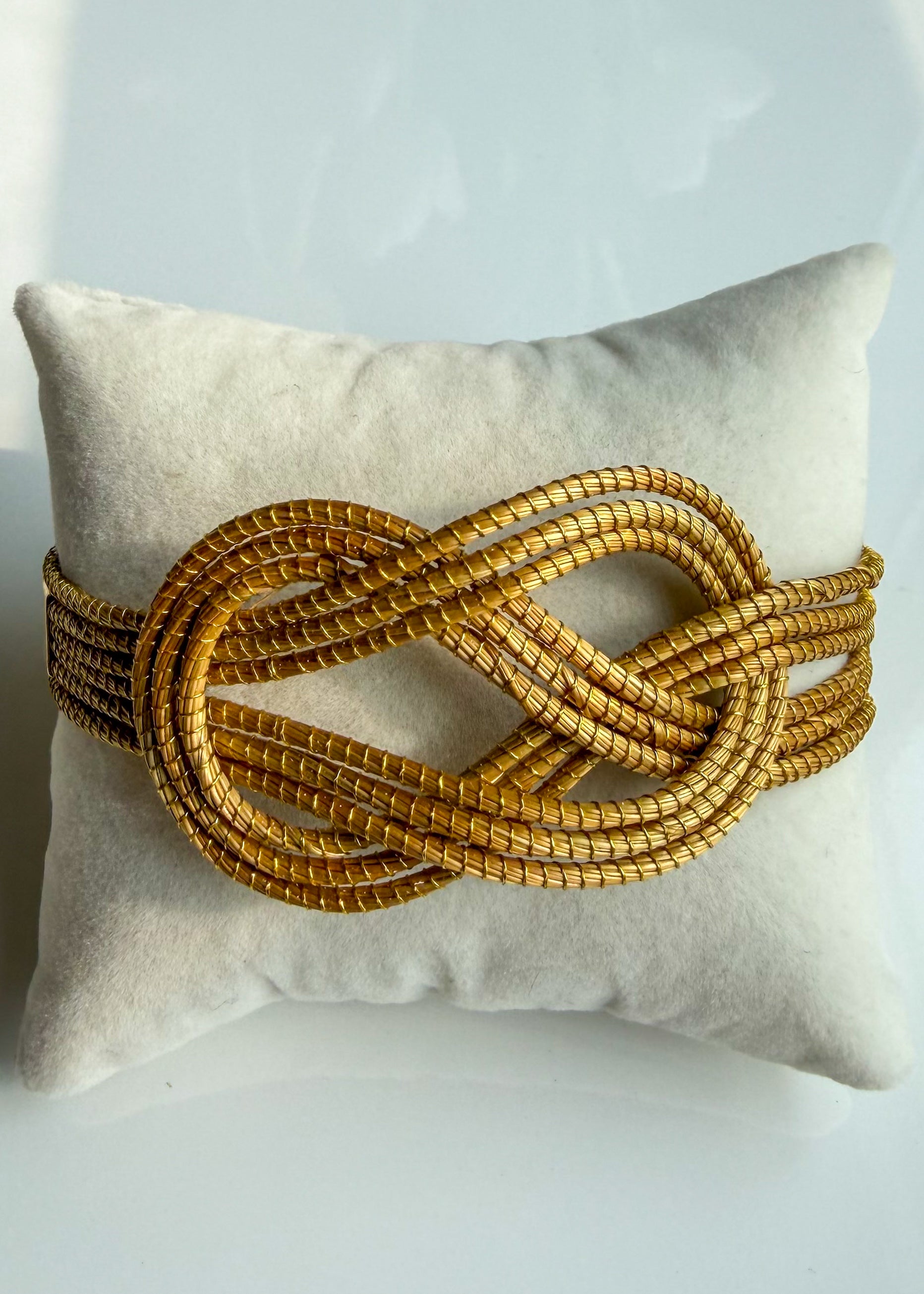 Infinity Golden Grass bracelet handwoven from Brazilian Capim Dourado