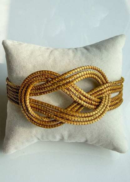 Infinity Golden Grass bracelet handwoven from Brazilian Capim Dourado